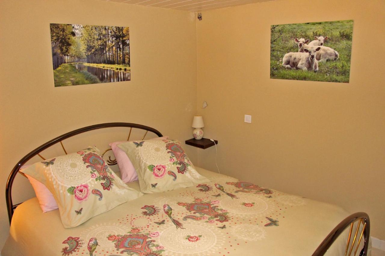 Bed and Breakfast Le Pré de Luceau Blet Esterno foto