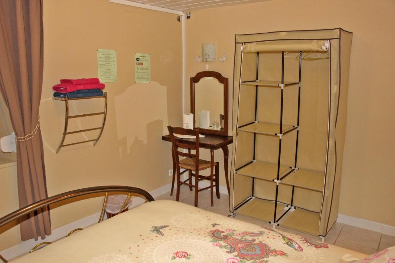 Bed and Breakfast Le Pré de Luceau Blet Esterno foto